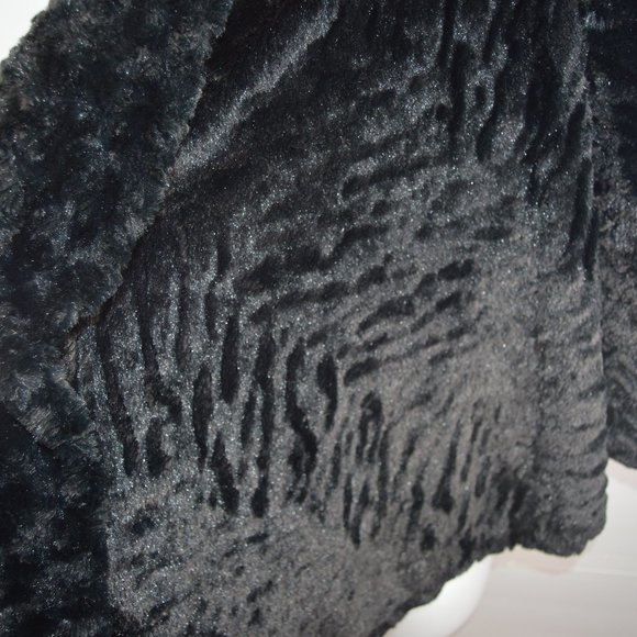 Black Textured Velvet Cape - Picture 8 of 8